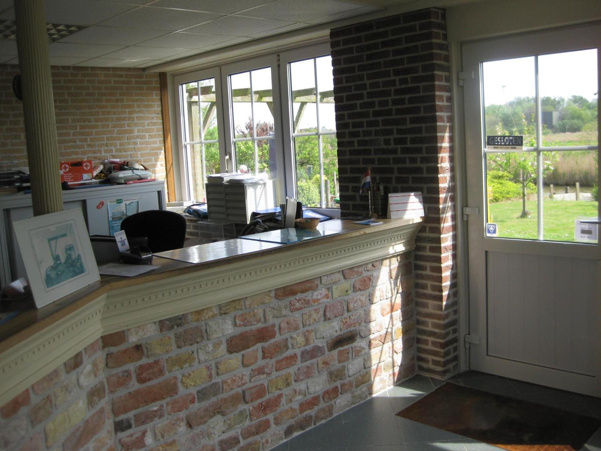Bed And Breakfast De Zeehoeve Харлинген Екстериор снимка
